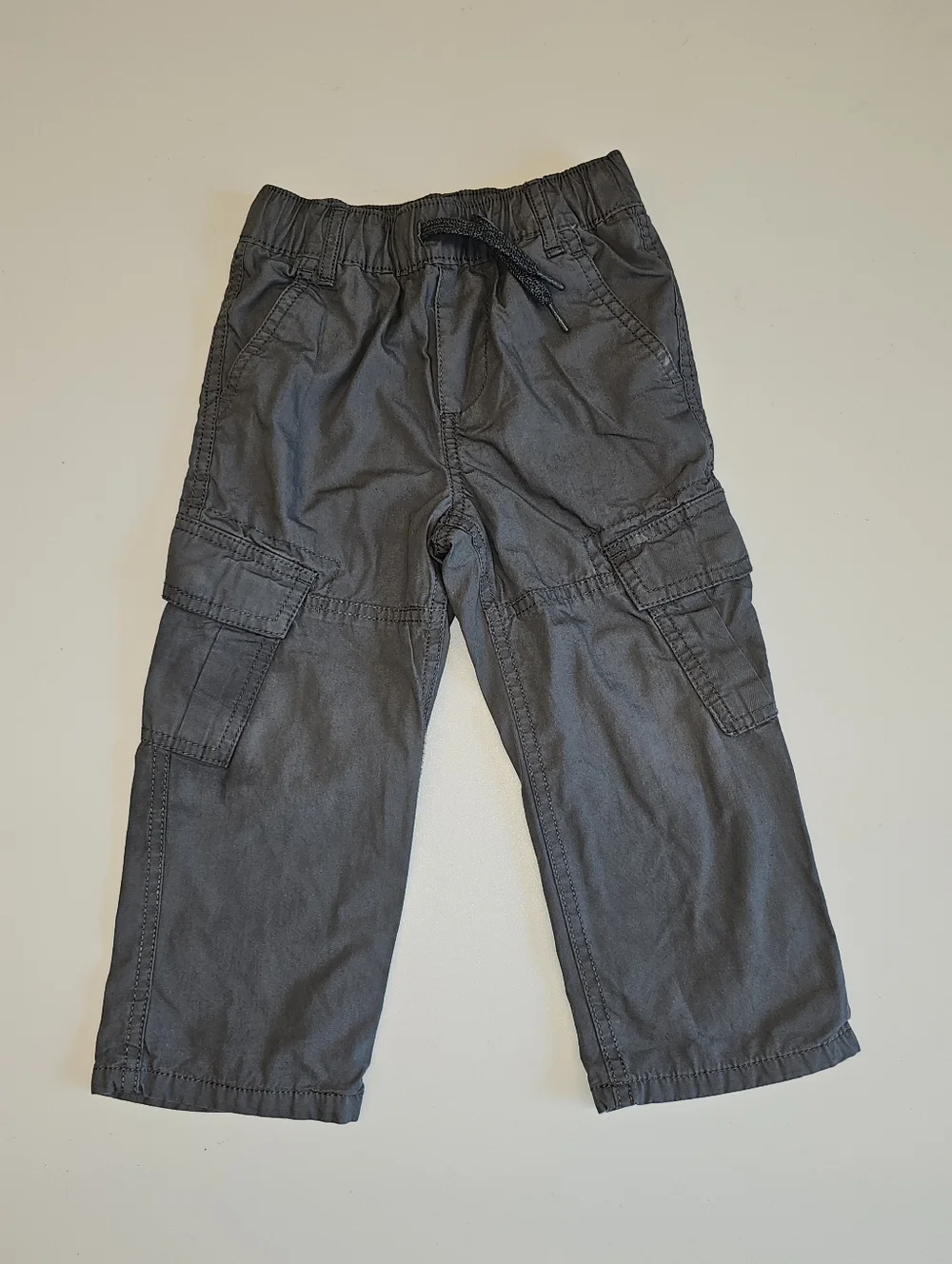 EUC | GAP Kids | 2 Years | Gray Cargo Jogger Pants